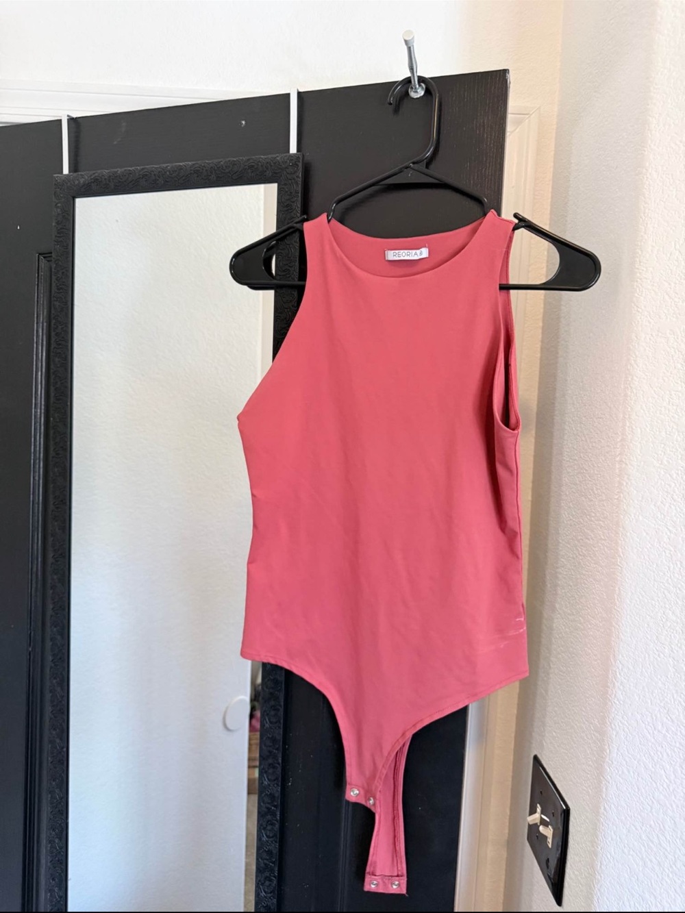 Reoria Coral Sleeveless Bodysuit Top